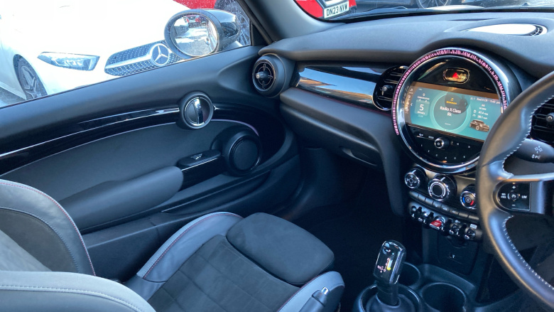 MINI Hatchback 1.5 Cooper Sport 3dr Auto Petrol Hatchback